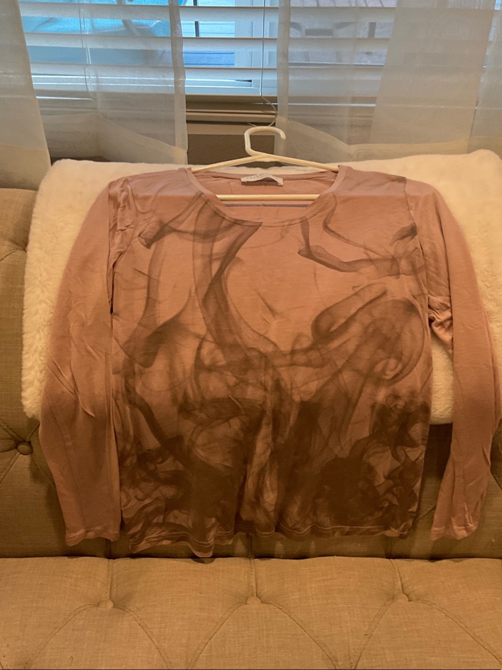 Dusty Rose Long-Sleeve Graphic Scoop Neck Tee